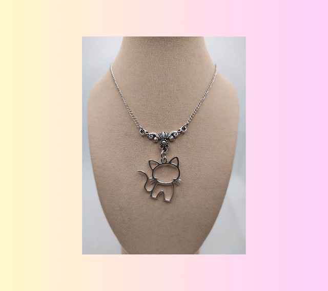 A Collier Chat Collection DéliCat