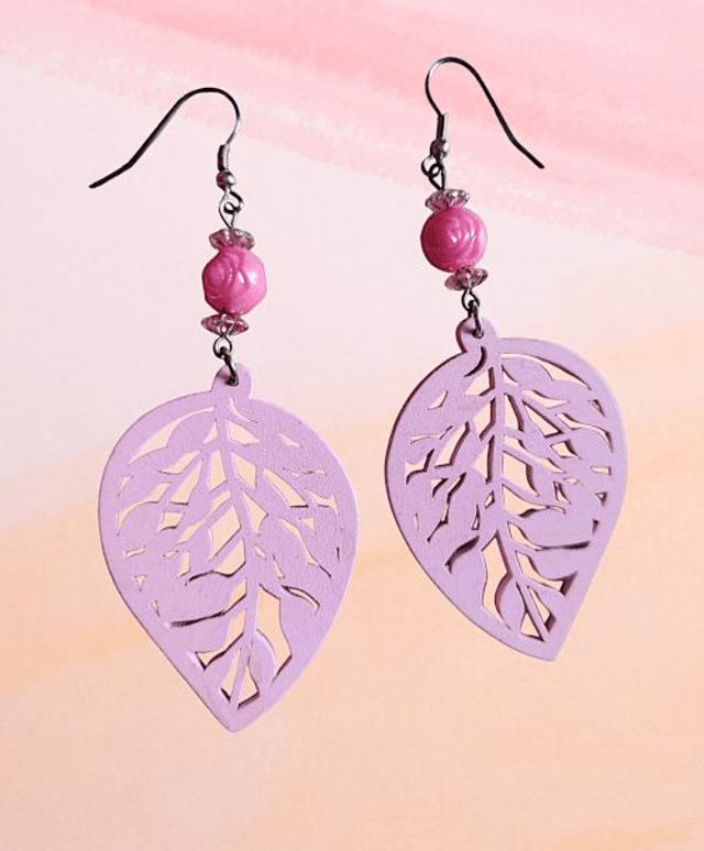 C Boucles d'Oreille Feuille Rose Clair