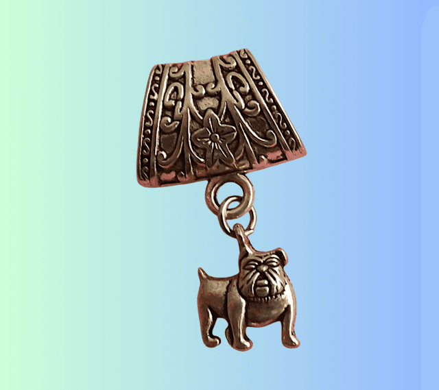 A Petit bijou de Foulard Chien Bouledogue